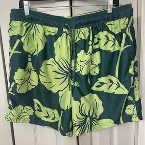 No Boundaries Green & Yellow Floral Print Tropical Board /swim Shorts Size L